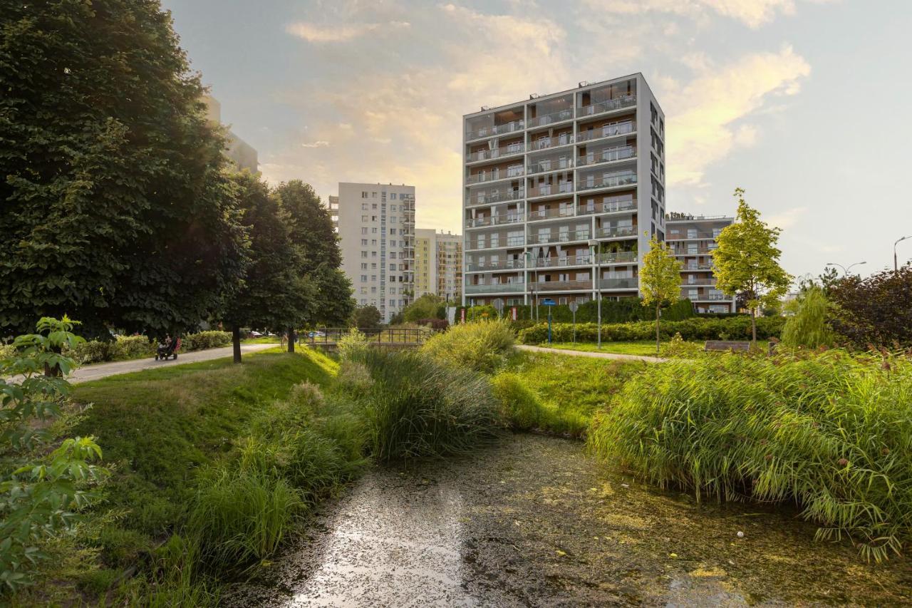 Lakeview Apartment Kapelanow Armii Krajowej By Noclegi Renters ワルシャワ エクステリア 写真